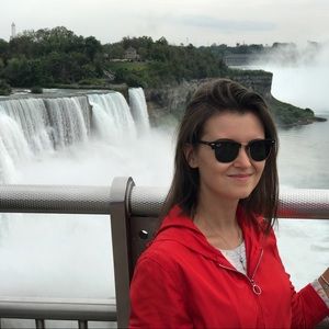 Meet your Posher, Evgeniya